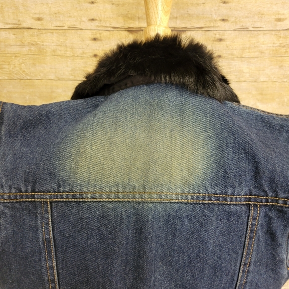 Cejian Jean Vest with Rabbit Fur - Picture 4 of 6